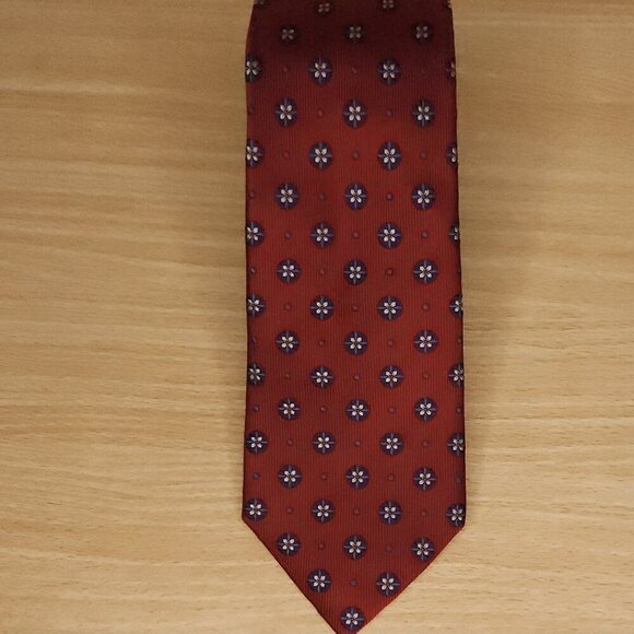 Jos. A Bank Red Paisley Tie - Picture 1 of 3